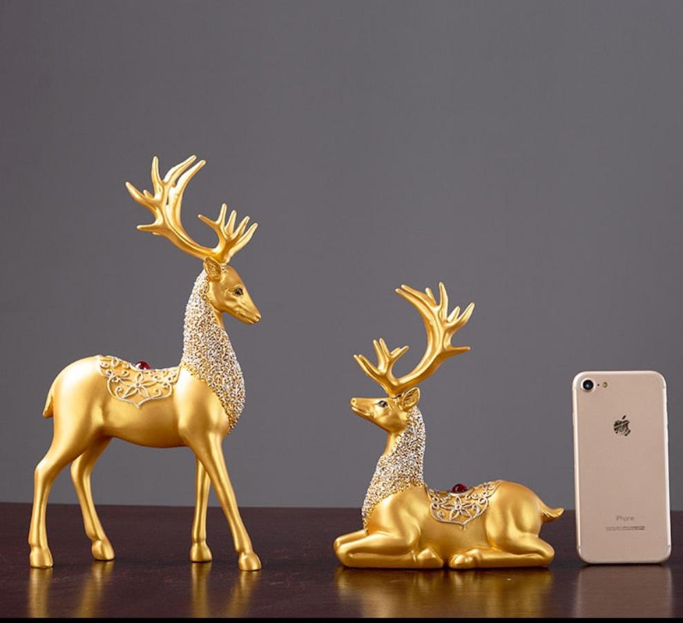 Standing Disk - Decorative Standing Disk with Modern Luxury Lucky Deer Resin Set