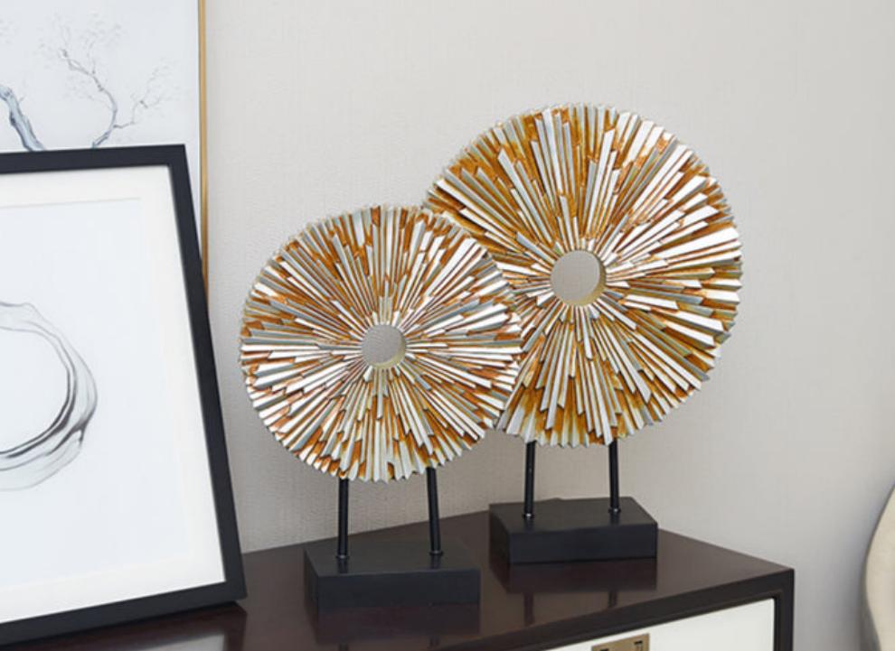 Standing Disk - Modern Luxury Resin Lucky Deer and Decorative Standing Disk Set