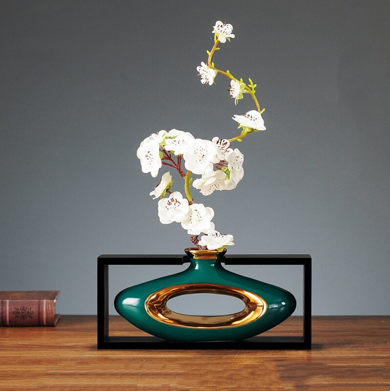 Hollow Donut Oval Vase -   Flower Potted Ornaments