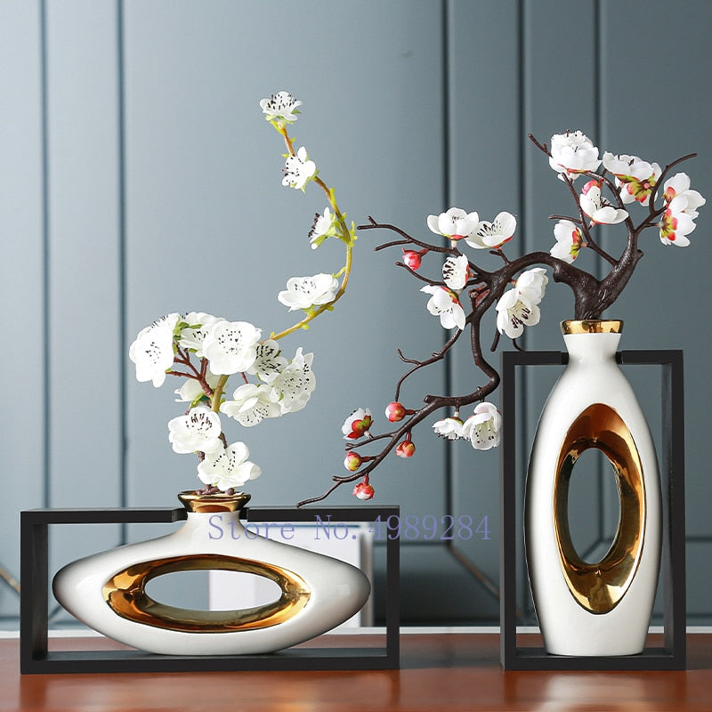 Hollow Donut Oval Vase - Ornaments Light Luxury Modern Decoration