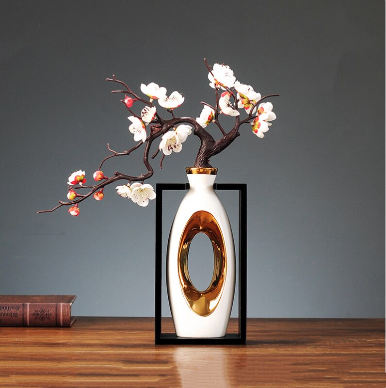 Hollow Donut Oval Vase - Ornaments Light Luxury Modern Decoration