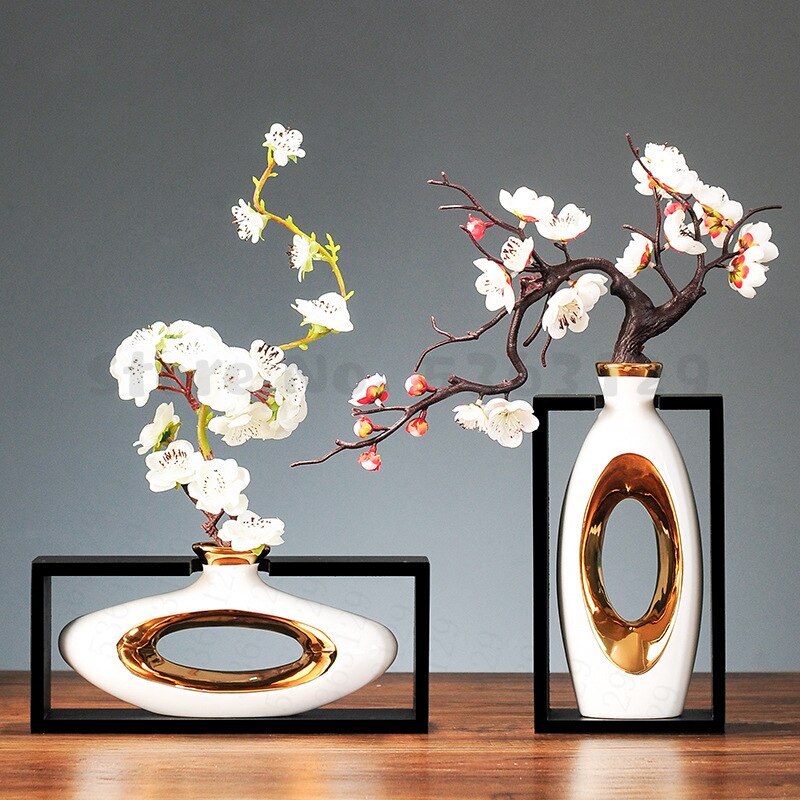 Hollow Donut Oval Vase - Ornaments Light Luxury Modern Decoration