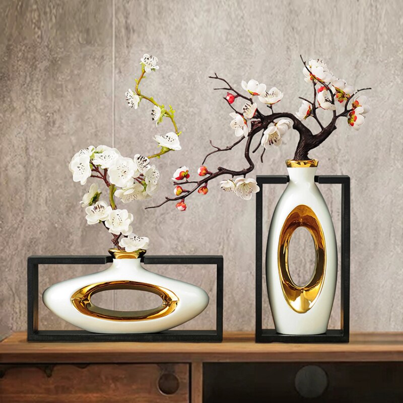 Hollow Donut Oval Vase - Ornaments Light Luxury Modern Decoration