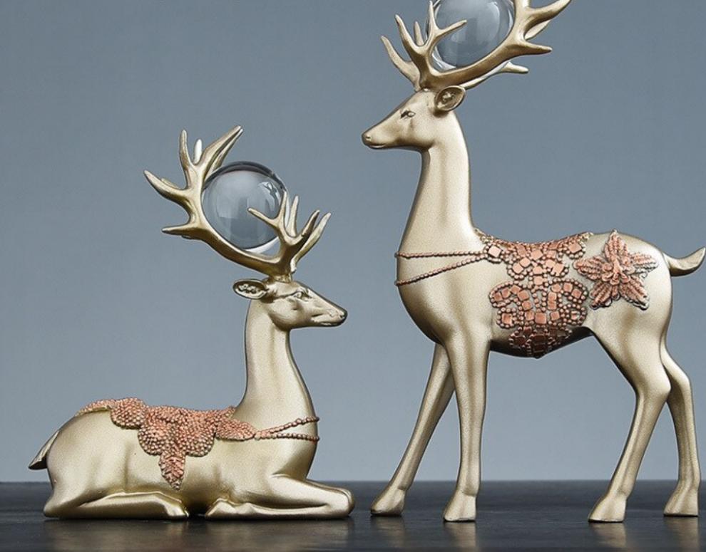 Standing Disk - Modern Luxury Resin Lucky Deer and Decorative Standing Disk Set