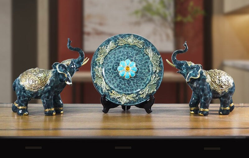 Ceramic Plate / Animal  - Lucky elephant crafts statue decoration