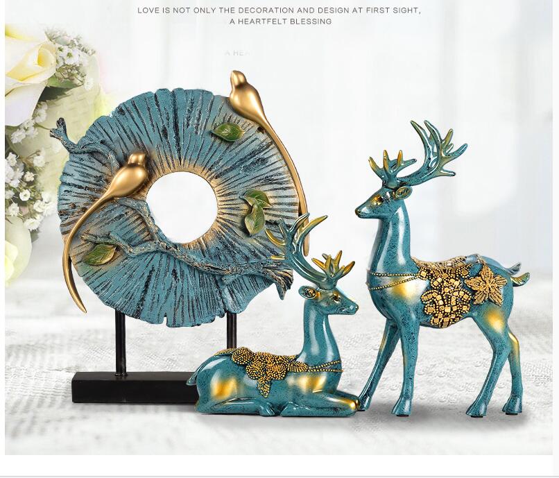 Standing Disk - Decorative Standing Disk with Modern Luxury Lucky Deer Resin Set