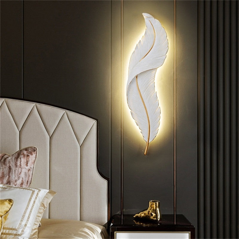 Gold store feather lamp