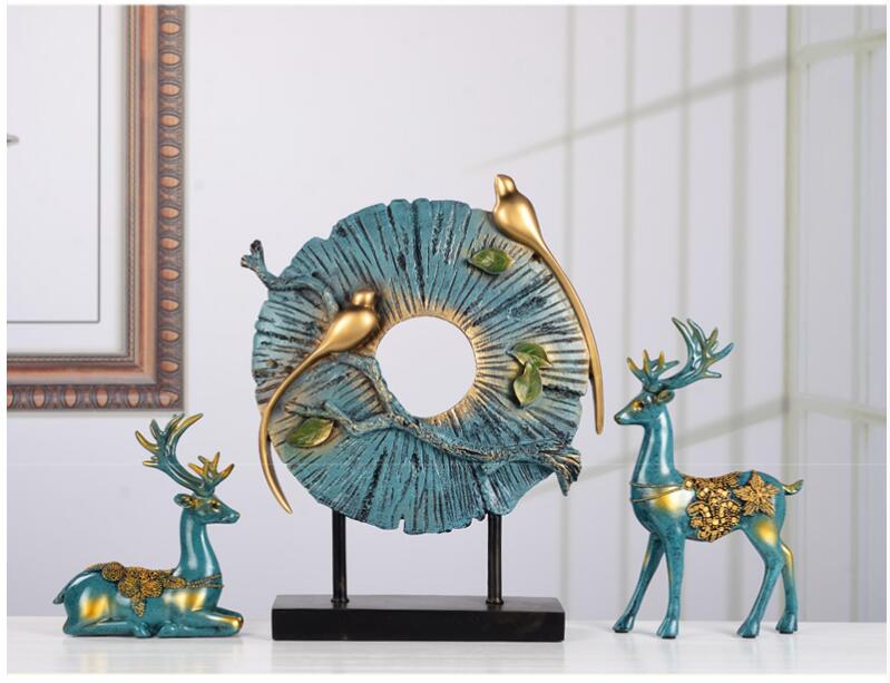 Standing Disk - Decorative Standing Disk with Modern Luxury Lucky Deer Resin Set