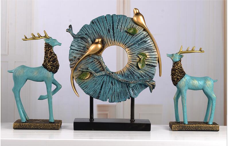 Standing Disk - Decorative Standing Disk with Modern Luxury Lucky Deer Resin Set