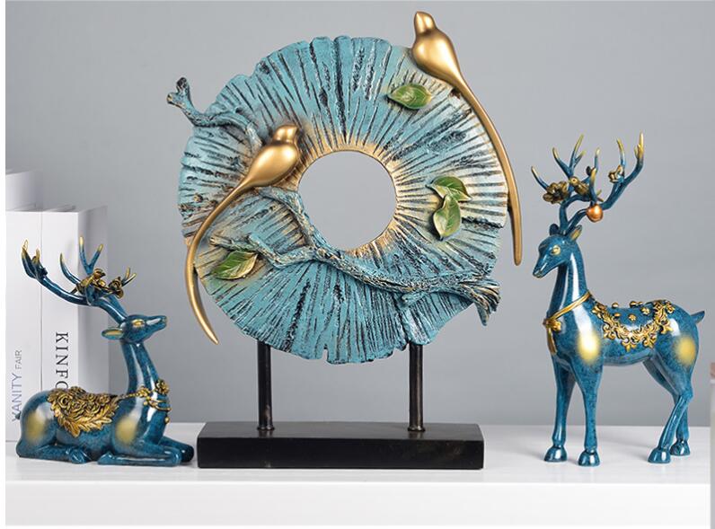 Standing Disk - Decorative Standing Disk with Modern Luxury Lucky Deer Resin Set