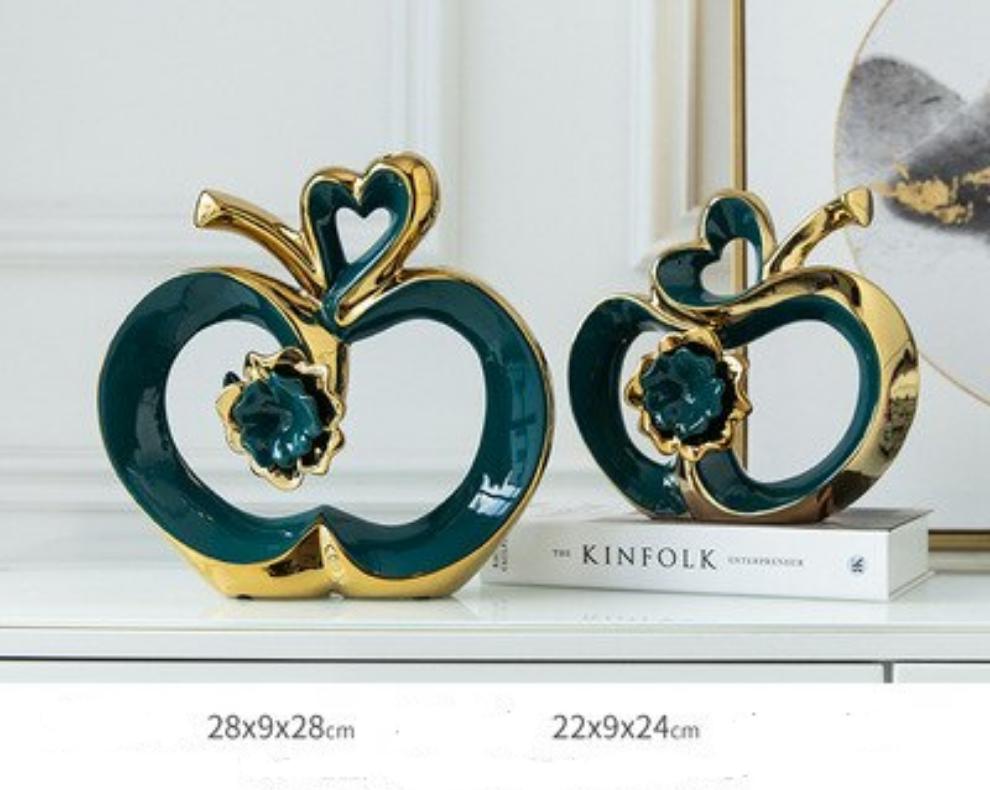 Matching Designs - Green and Gold Creative Crafts vase ornaments