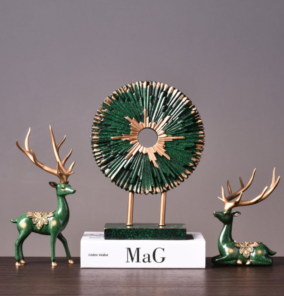Standing Disk - Modern Luxury Resin Lucky Deer and Decorative Standing Disk Set