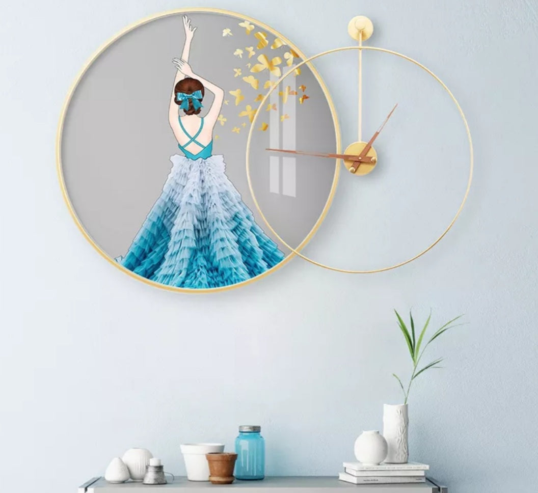 Circle Metal Clock and Circle Crystal Porcelain Wall Hanging